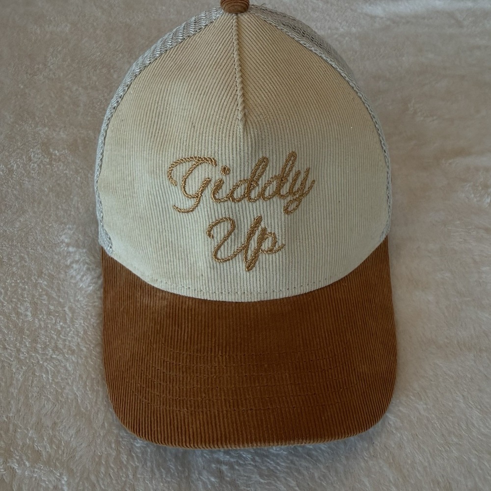 Giddy Up Vintage Trucker Corduroy Hat Horseshoes Rope Embroidery Stitching Tan